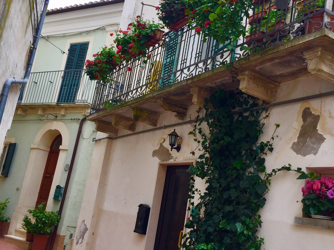 Collecorvino旅游景点-Chiesa di Sant'Andrea Apostolo