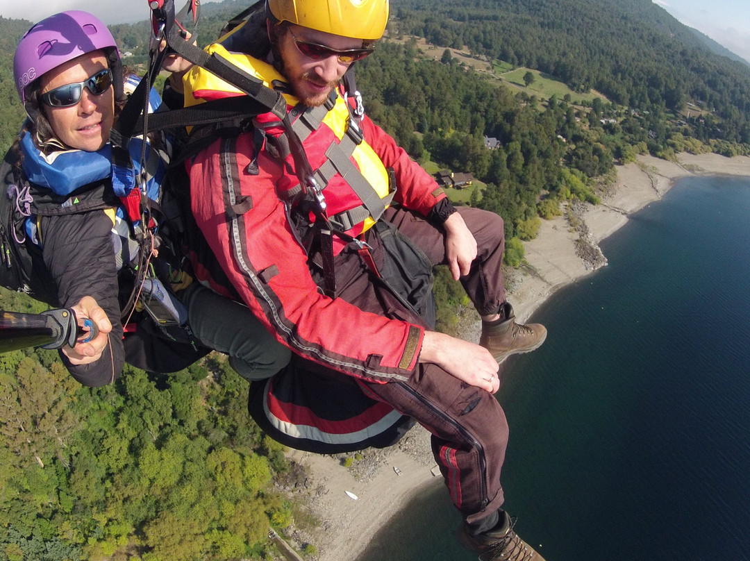 Pucon Paragliding-普孔必去景点