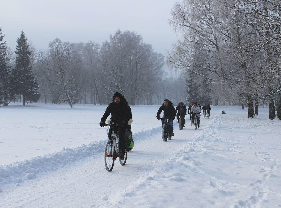 Exploringwithgysi-地拉那必去景点