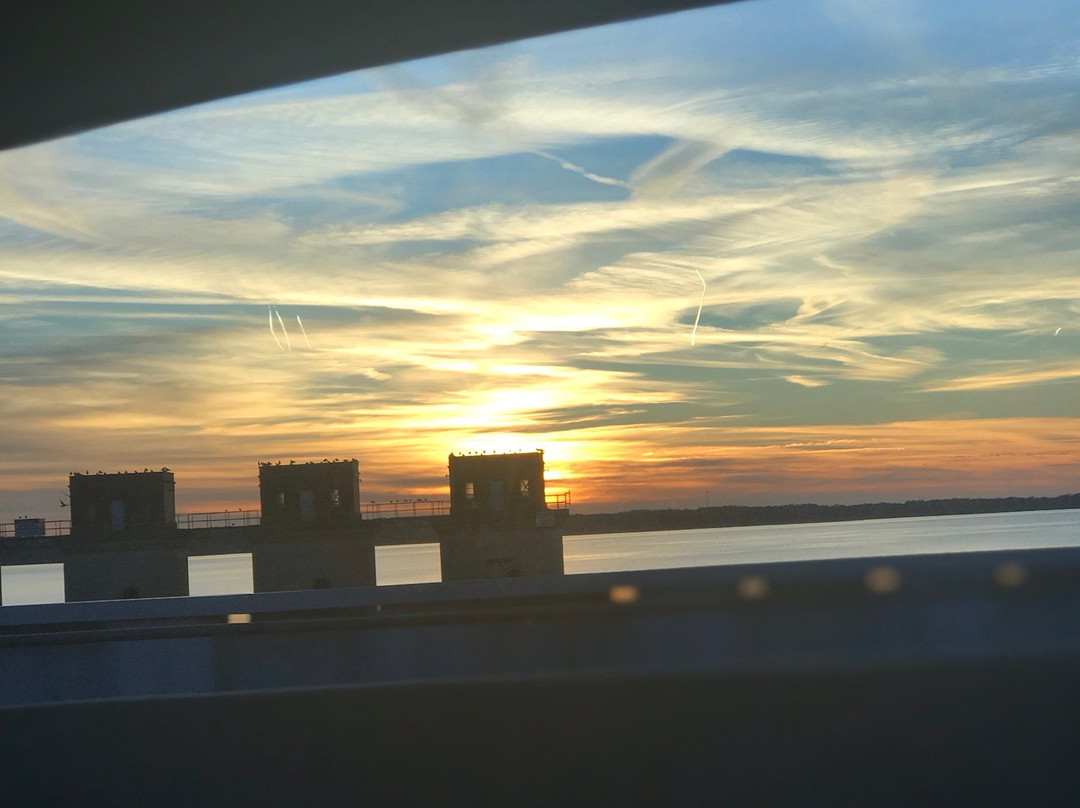 Dreher Shoals Dam Walk-列克星敦必去景点