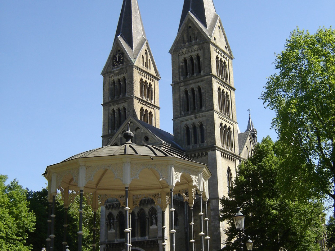 Munsterkerk-鲁尔蒙德必去景点