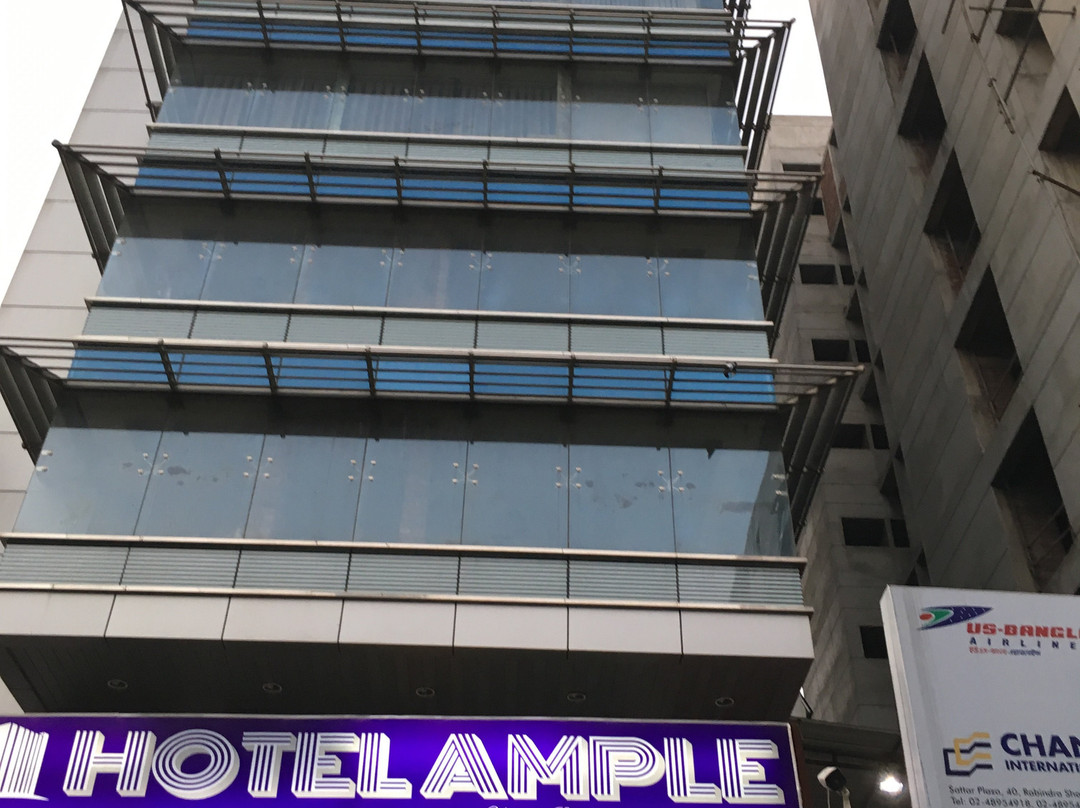 Hotel Ample主图