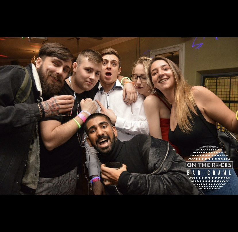 On The Rocks Bar Crawl-布莱顿必去景点