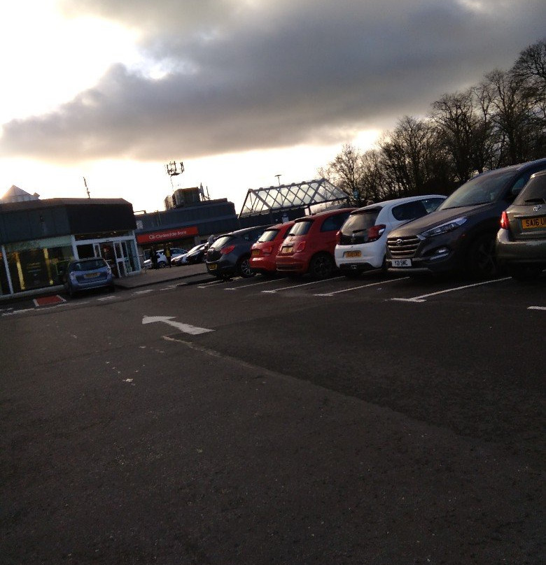 The Avenue Shopping Centre-Newton Mearns必去景点