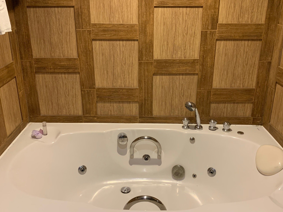 Lan Kum Hotel Chiang Rai主图