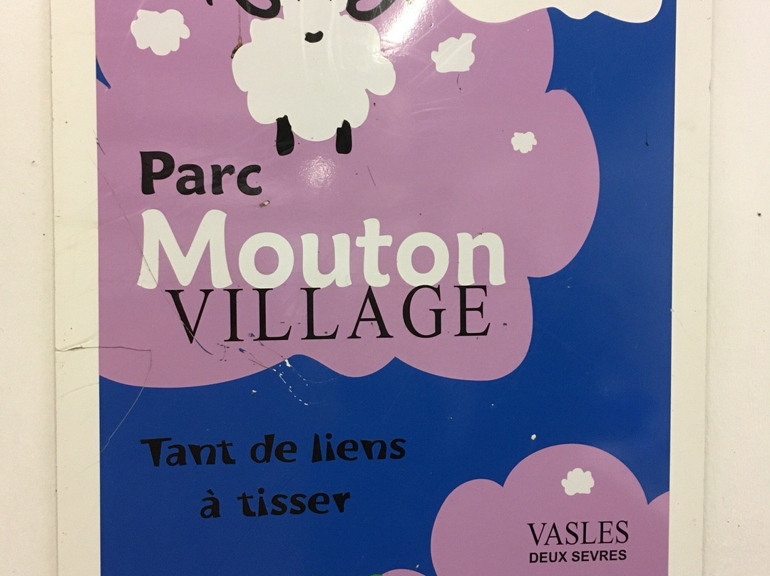 Mouton Village景点图片