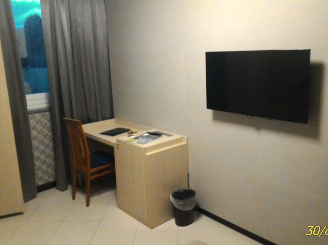 Iris Mhotel主图