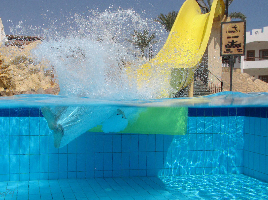 Happy Life Village主图