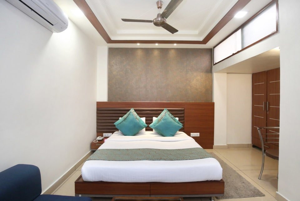 OYO 2860 Hotel 24x7 Inn主图