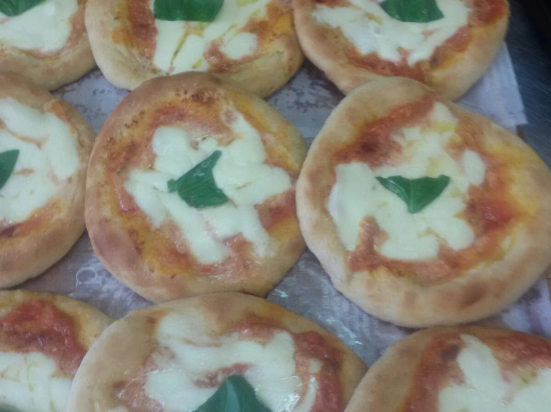 Gran Caffe Orchidea-Quarto必去景点