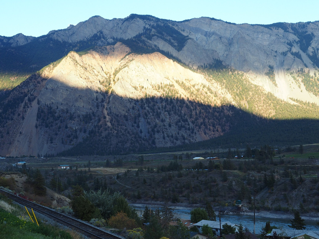 Canadas Best Value Inn Mile 0主图