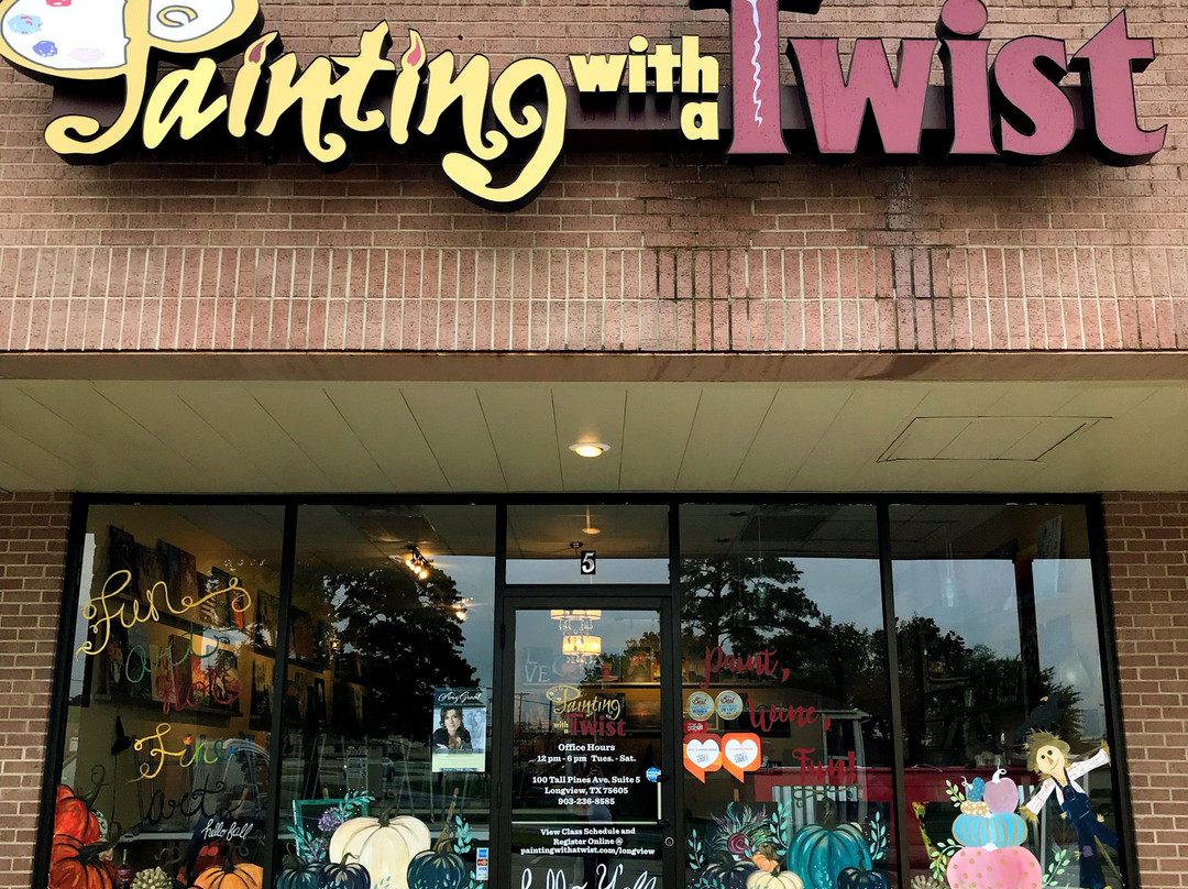 Painting with a Twist-朗维尤必去景点