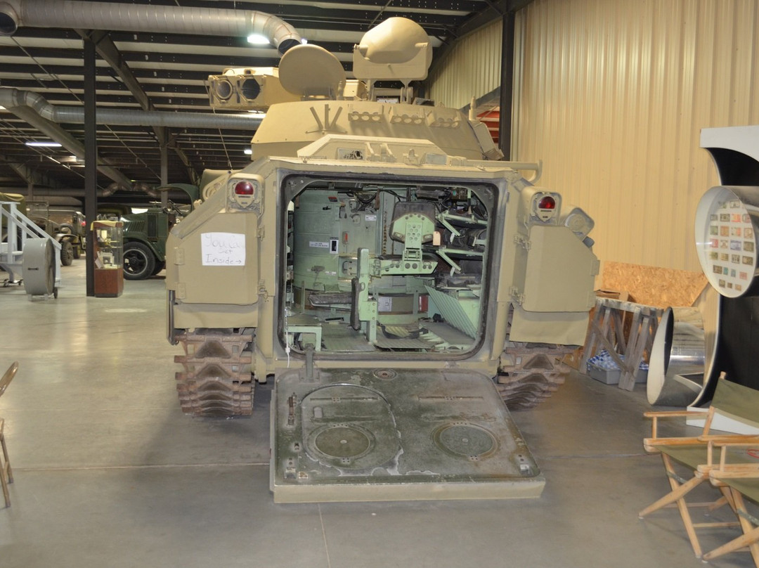 Heartland Museum of Military Vehicles景点图片