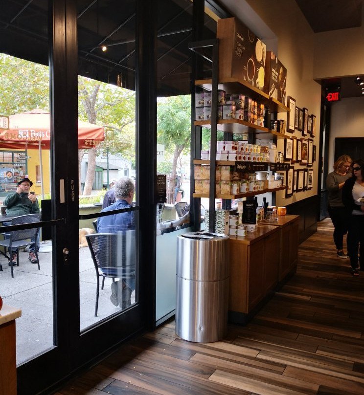 Fourth Street-伯克利必去景点