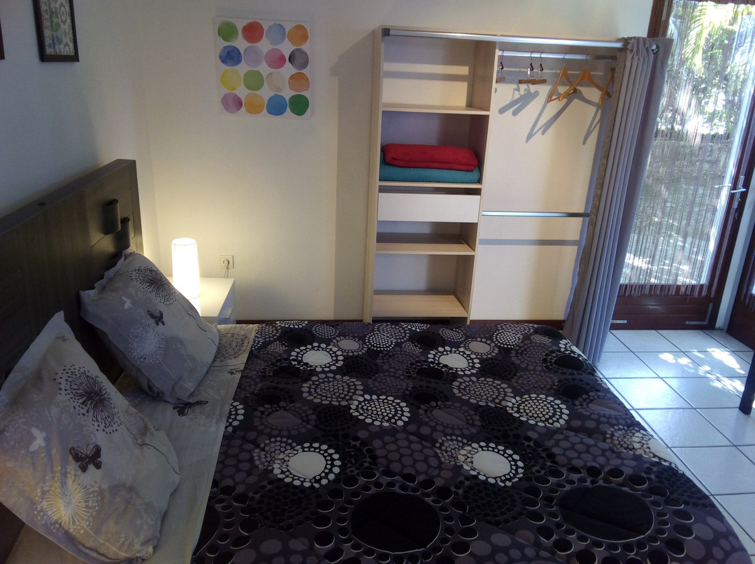 Aux Deux Orangers主图