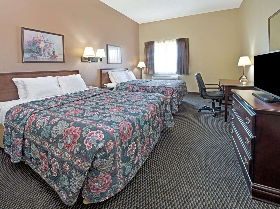 科林斯维尔戴斯酒店主图