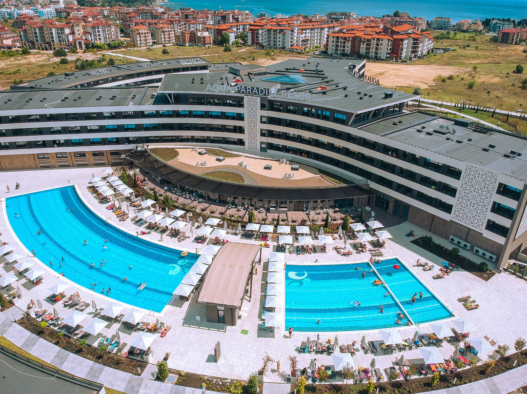 Aqua Paradise Resort主图