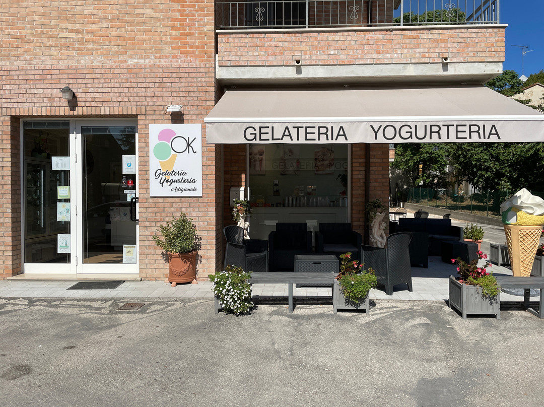 Monte Porzio餐馆和美食-Gelateria Ok