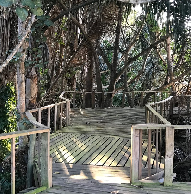 Phumobala Lodge