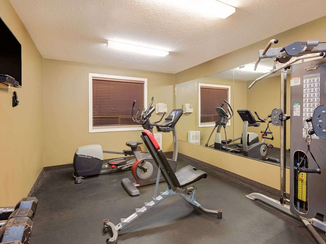 Ramada by Wyndham Cold Lake主图