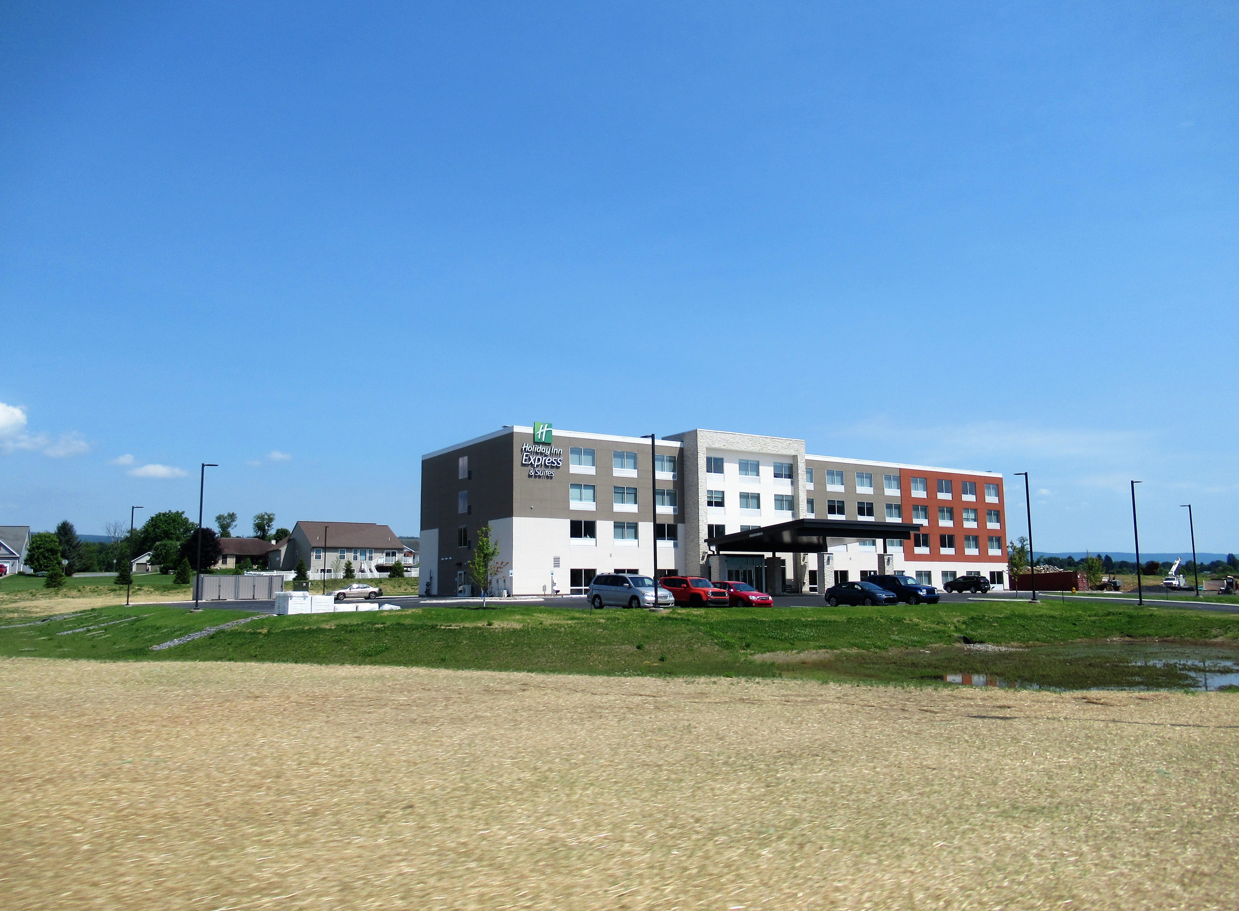 Holiday Inn Express & Suites Reedsville - State Coll Area, an IHG hotel-浴室