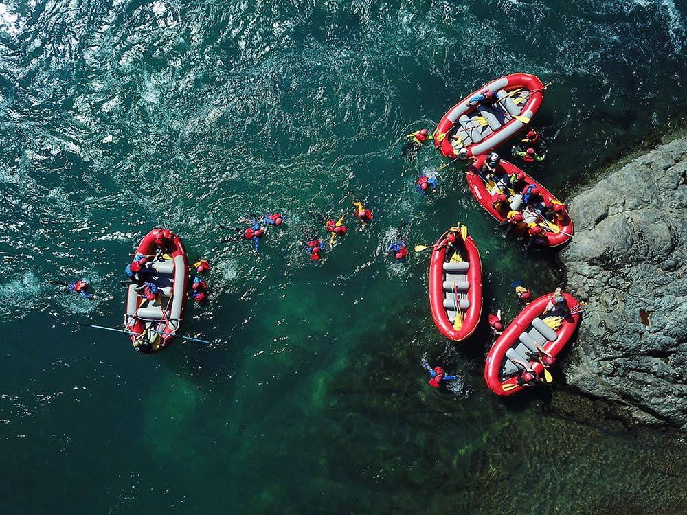 Ko'KayaK-巴拉斯港必去景点