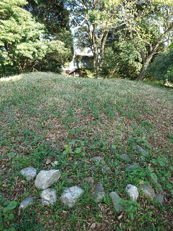 Ishizuka Yama Mound-苅田町必去景点