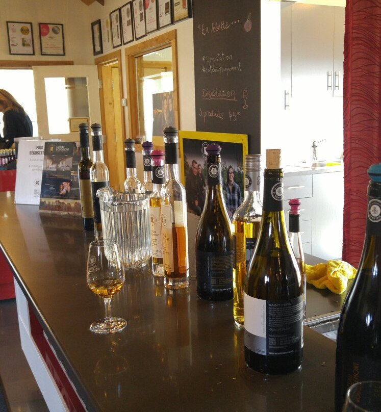 Vignoble et Cidrerie Coteau Rougemont景点图片