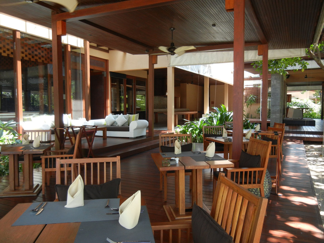 瓦纳卡恩沙滩温泉度假村主图