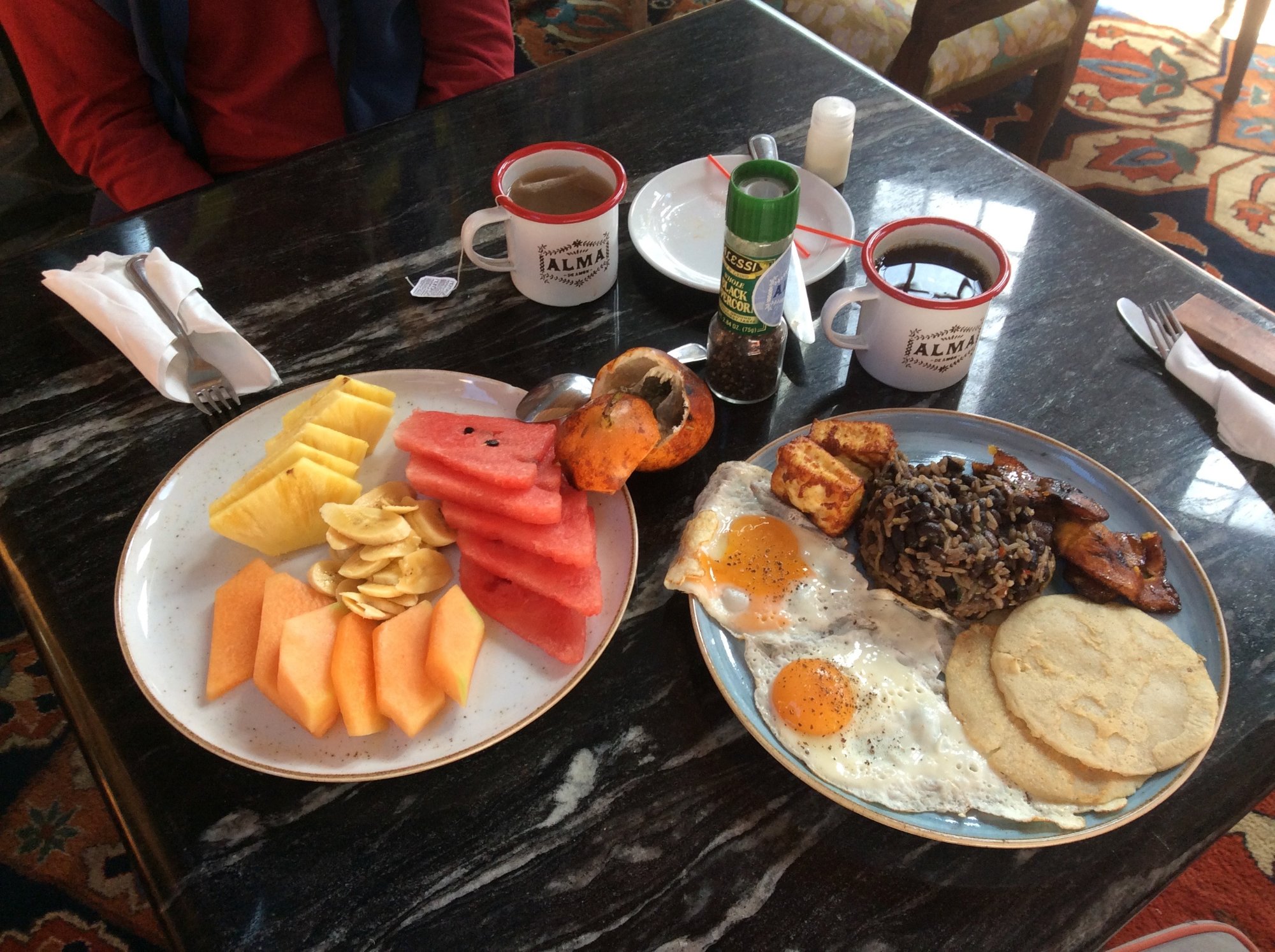 邓恩酒店-餐饮