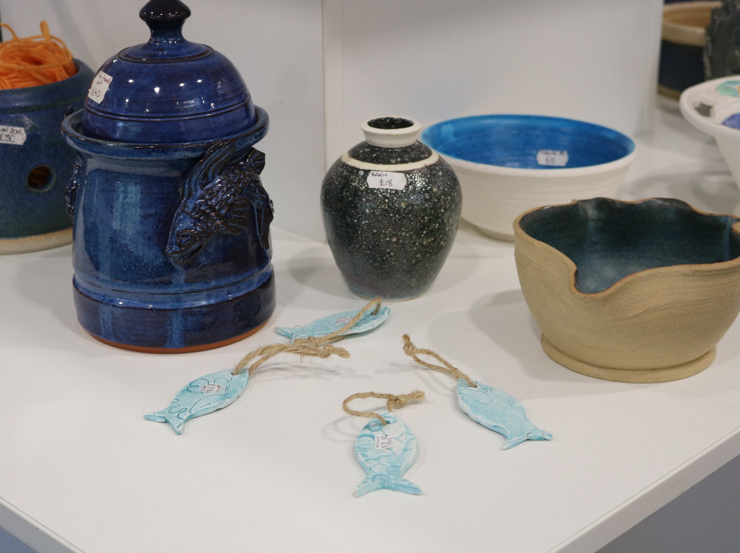 Ilfracombe Art & Craft Society-伊尔弗勒科姆必去景点