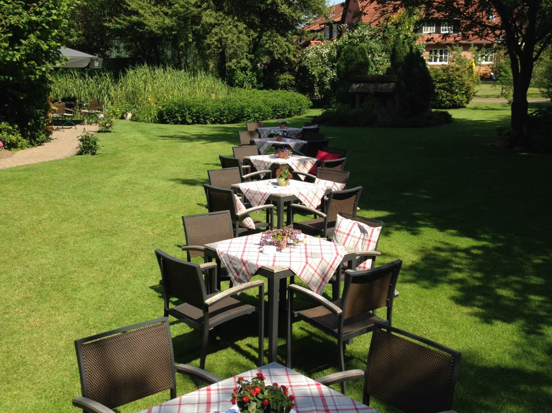 Toppenstedt酒店住宿-LandHaus Zum LindenHof