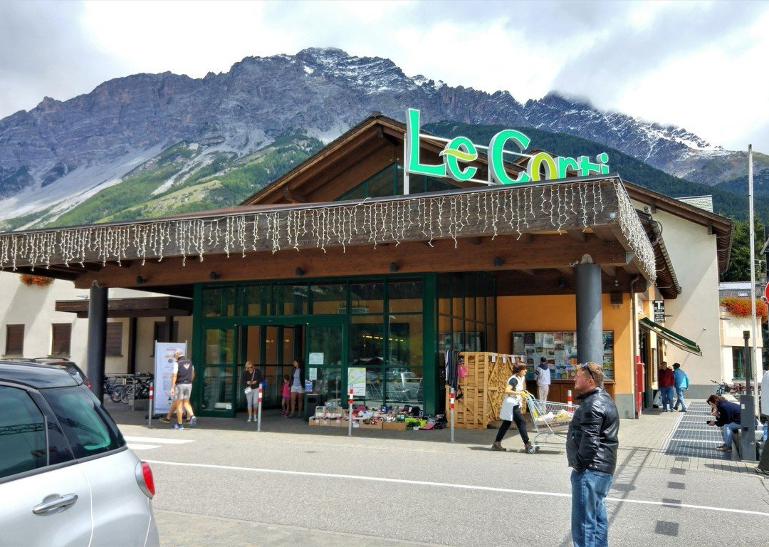 Centro Commerciale Le Corti景点图片