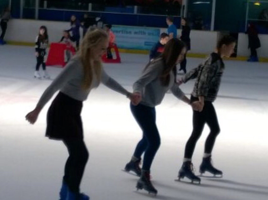 Slough Ice Arena-斯劳必去景点