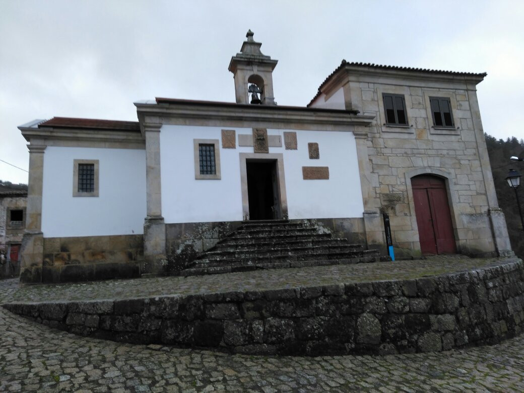 Capela de São Pedro de Balsemão景点图片