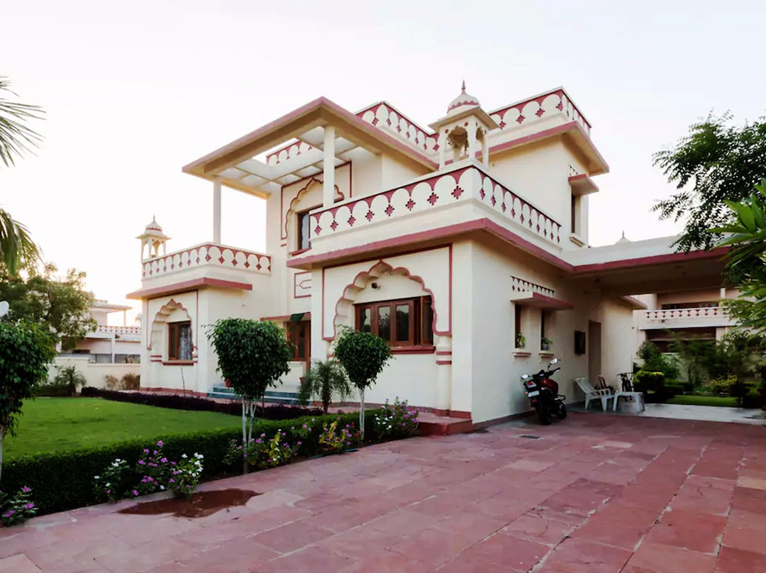 Karolan Ka Barh酒店住宿-Atulyam