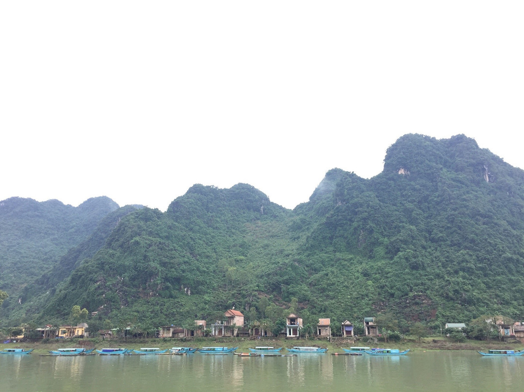 苹果蜜蜂家庭旅馆