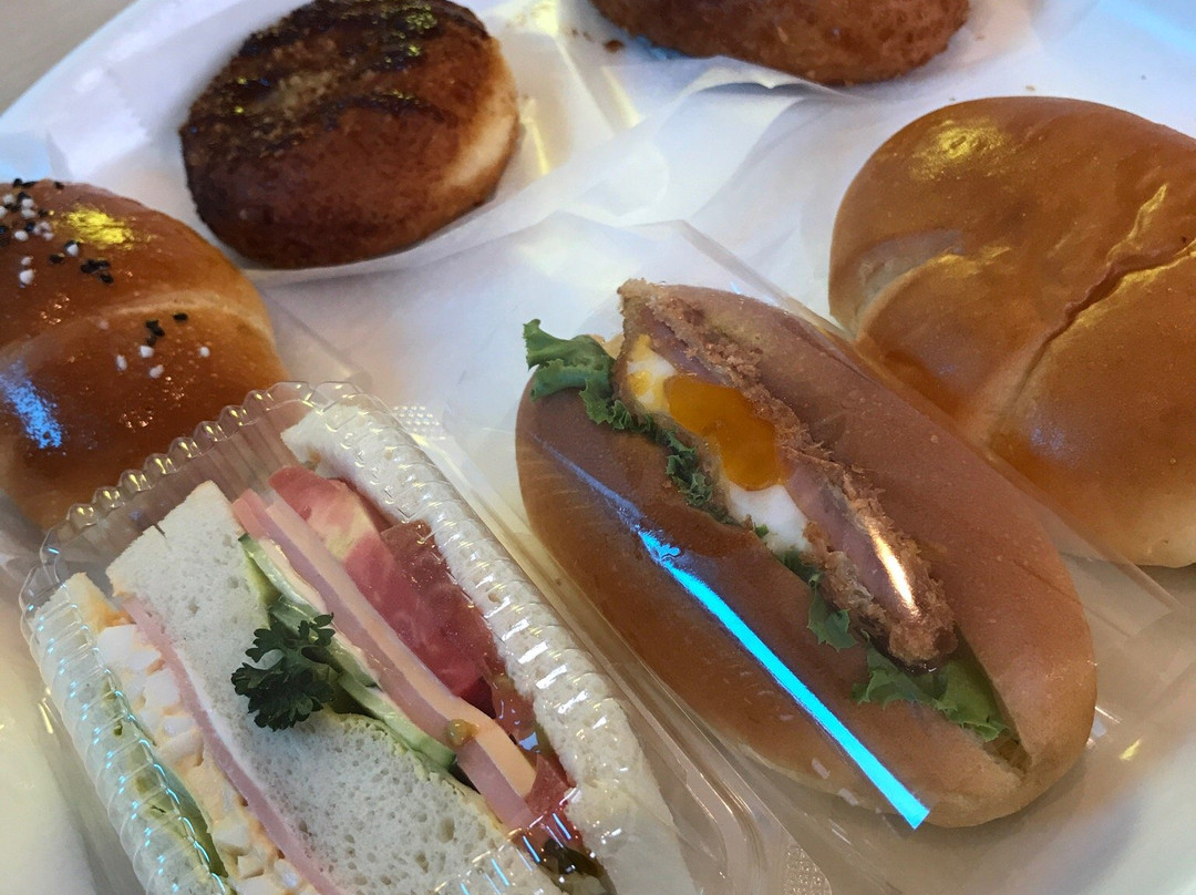 石釜パン工房 シュクルヴァン 柳井店