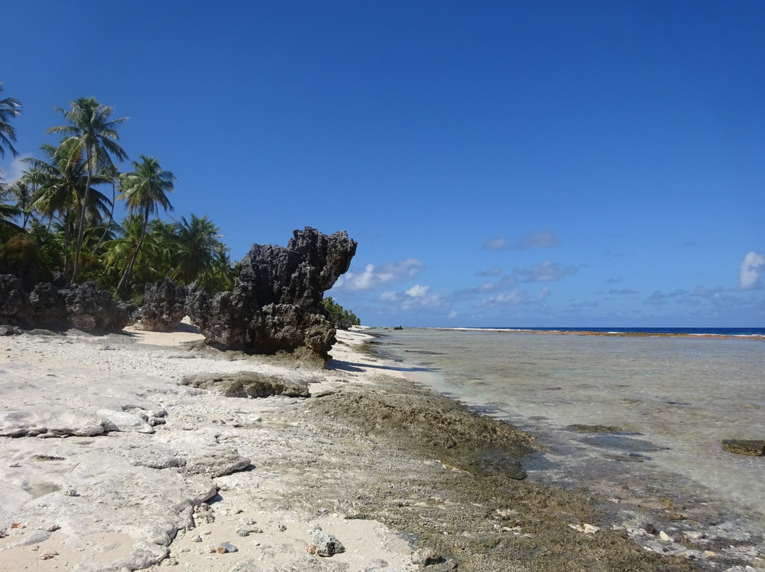 Plage La Cloche de Hina