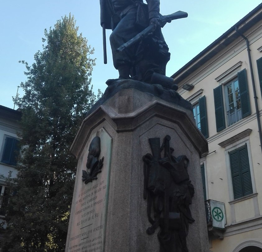 Monumento Al Garibaldino景点图片