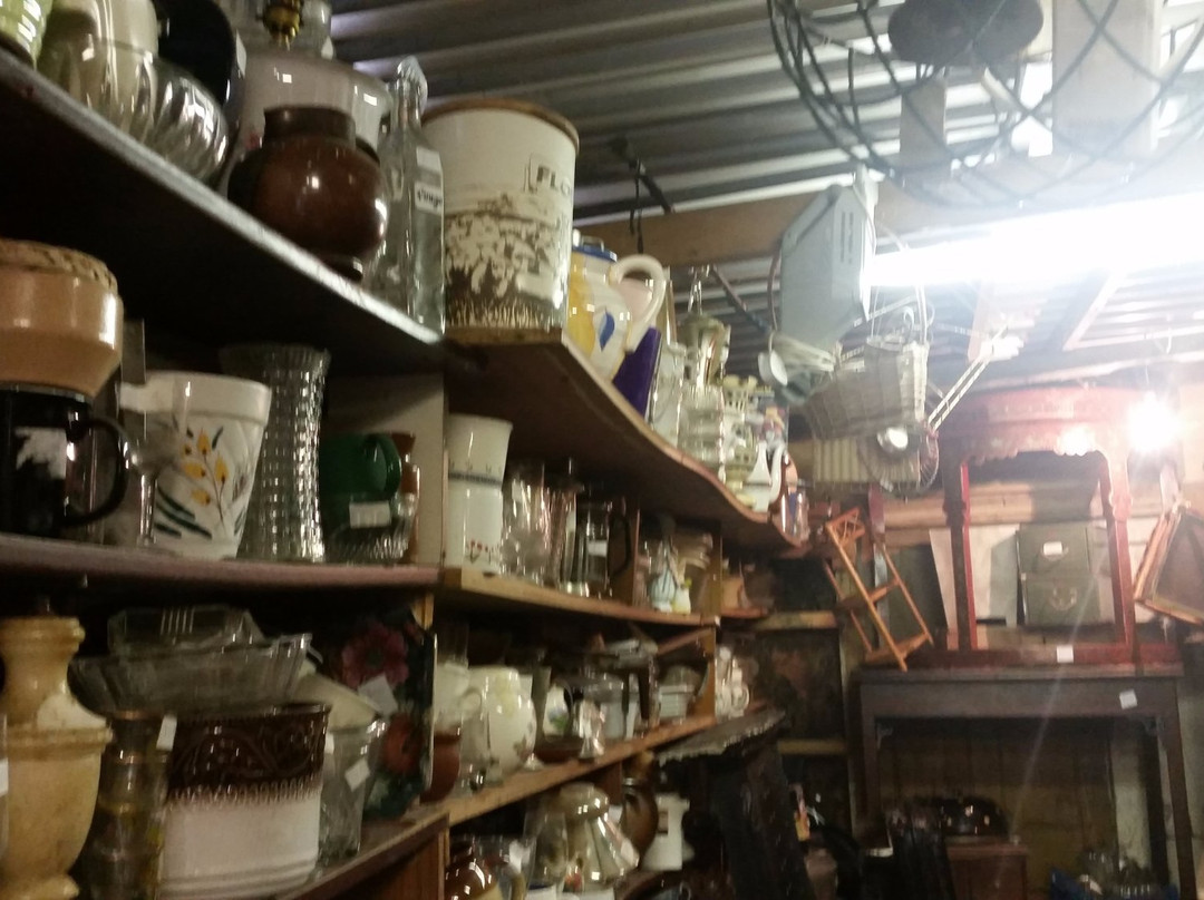 Knicks Knacks Antiques Emporium-Sutton-on-Sea必去景点