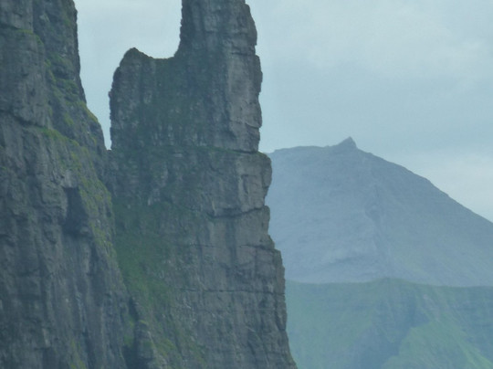 Trøllkonufingur-Sandavagur必去景点