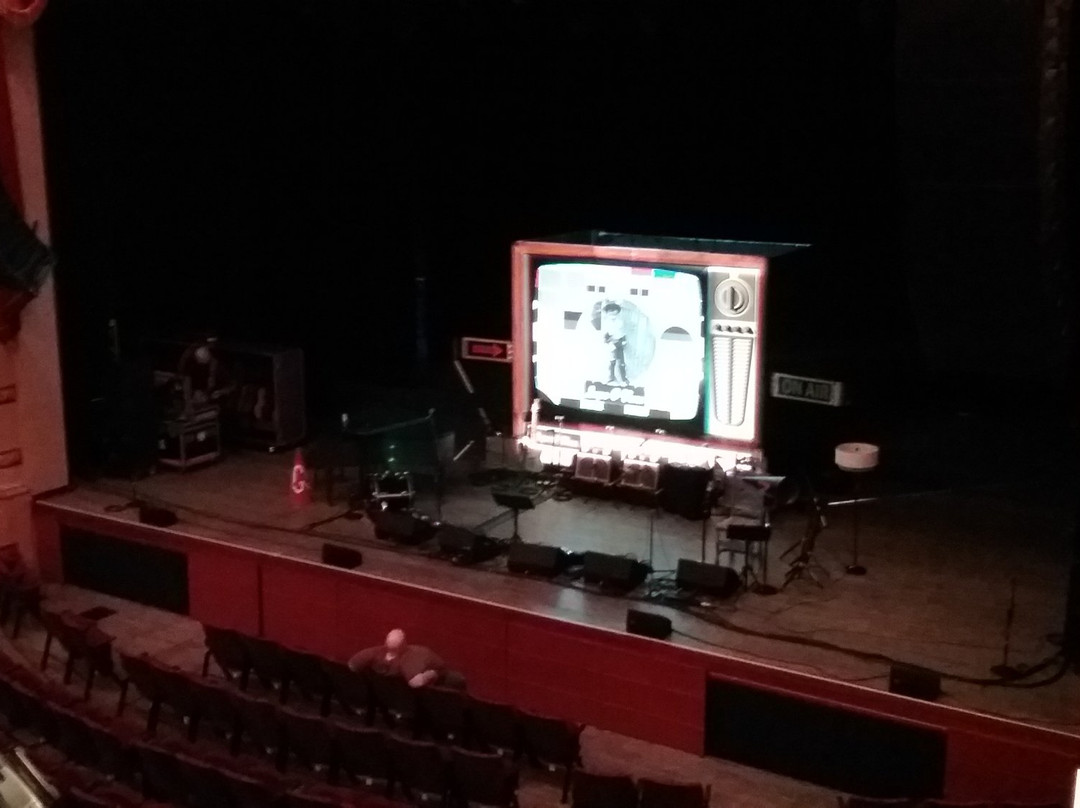 Paramount theater-锡达拉皮兹必去景点