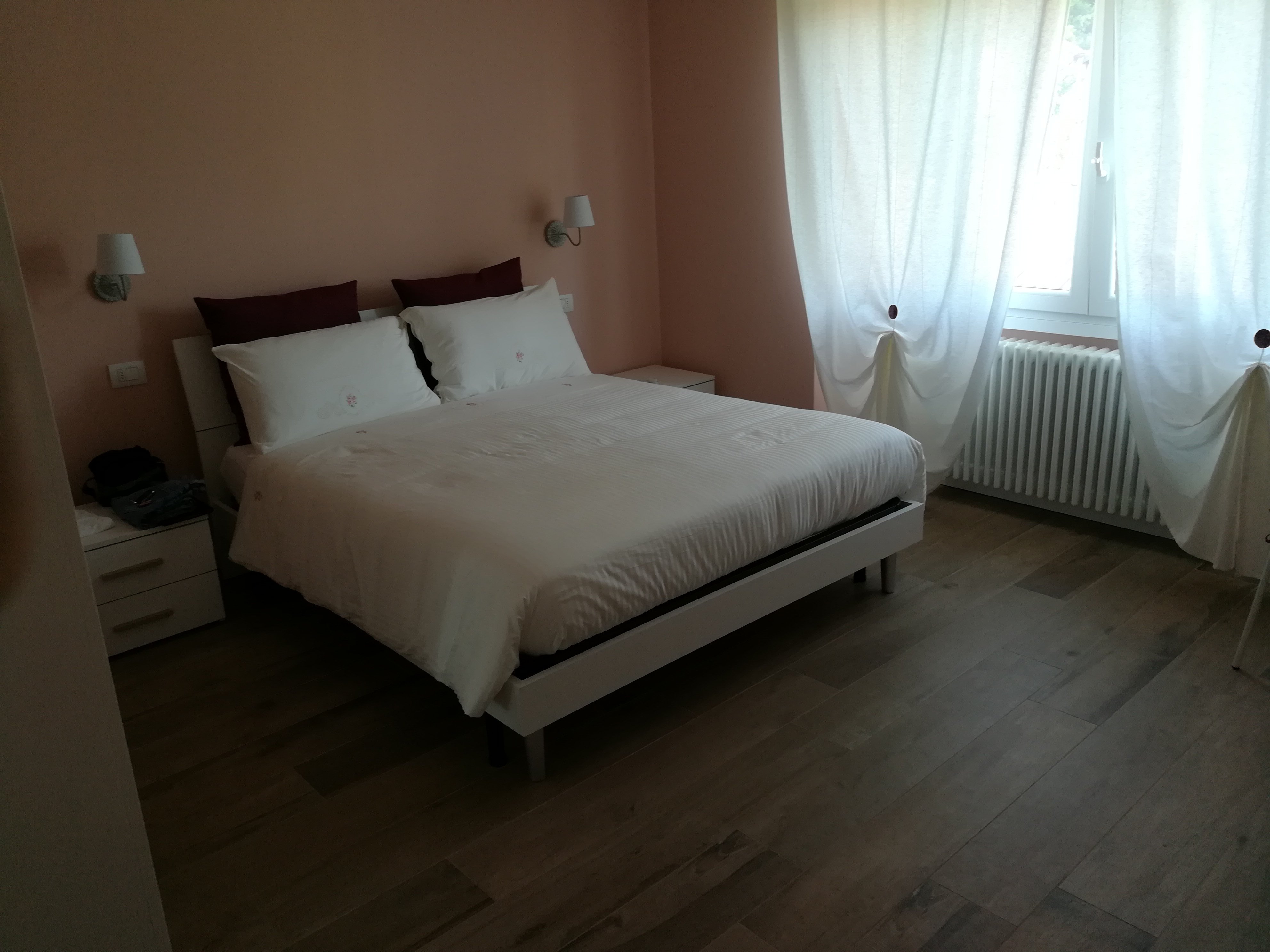 La Rosa Tra I Laghi Bed and Breakfast-官方
