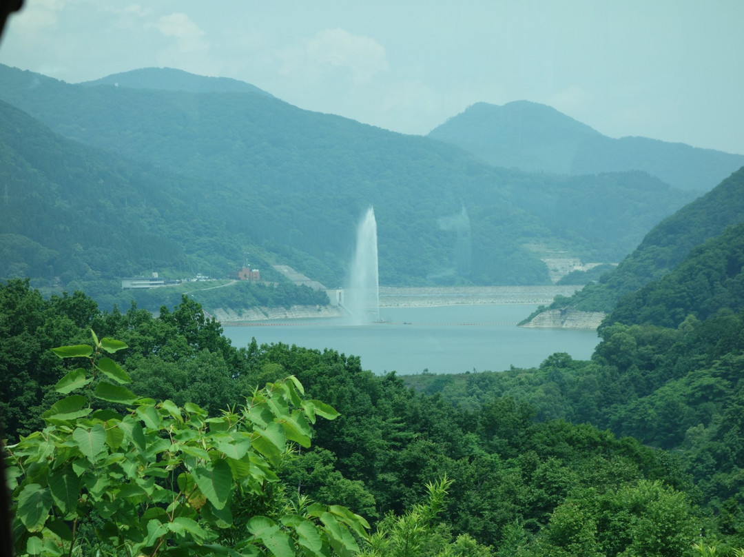 Lake Gassanko Fountain景点图片