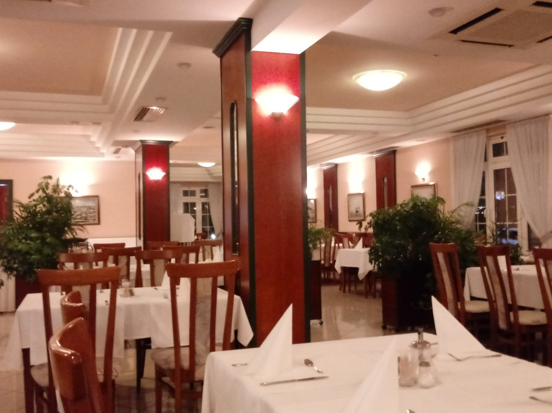 Diklo餐馆和美食-Hotel Mediteran