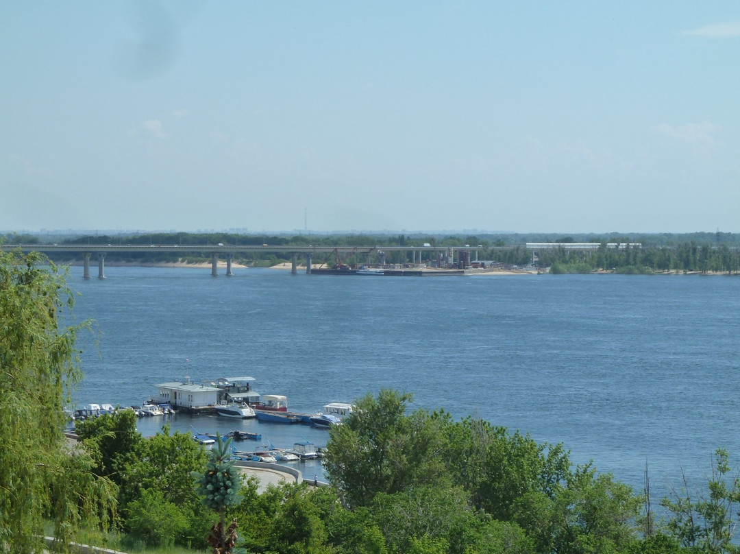 Bridge Across River Volga-伏尔加格勒必去景点