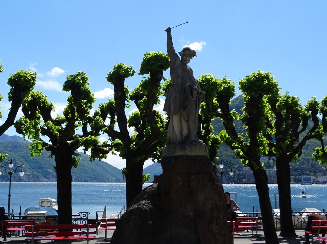 William Tell Statue (Statua di Guglielmo Tell)-卢加诺必去景点