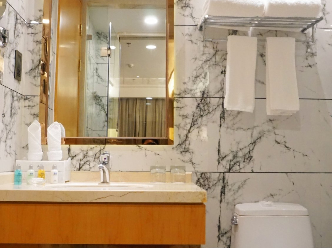 猛狮凯莱酒店主图