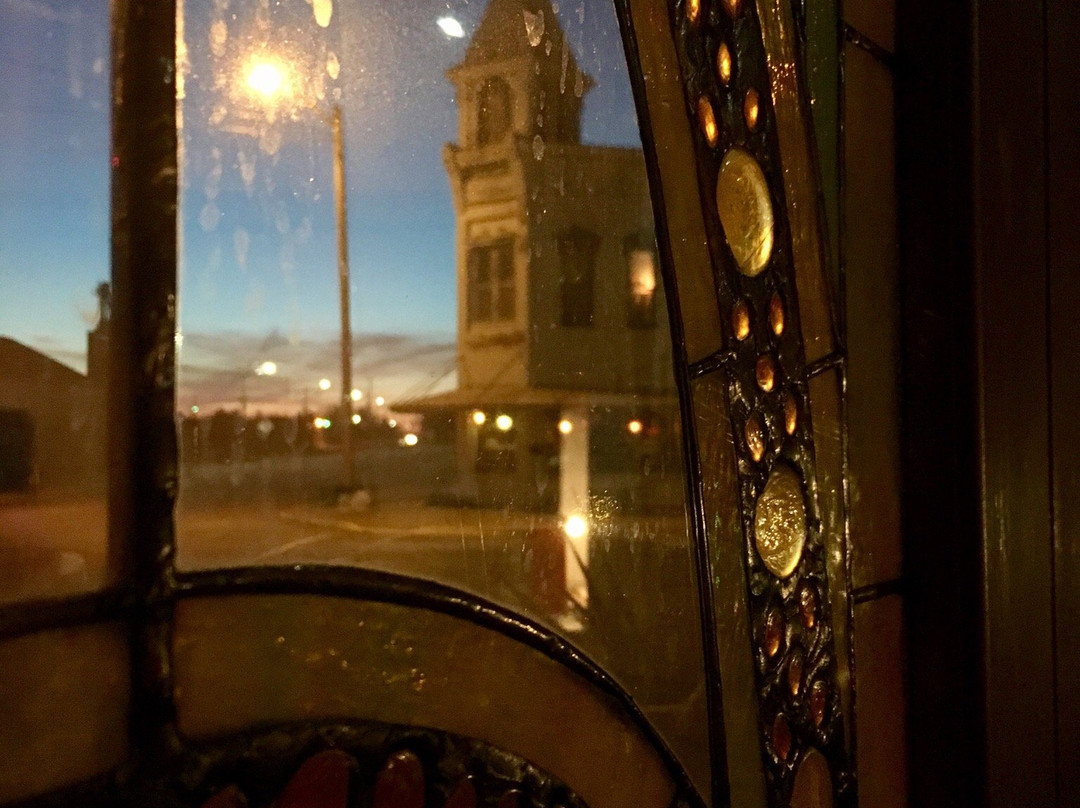 The Historic Wolf Hotel-Ellinwood必去景点